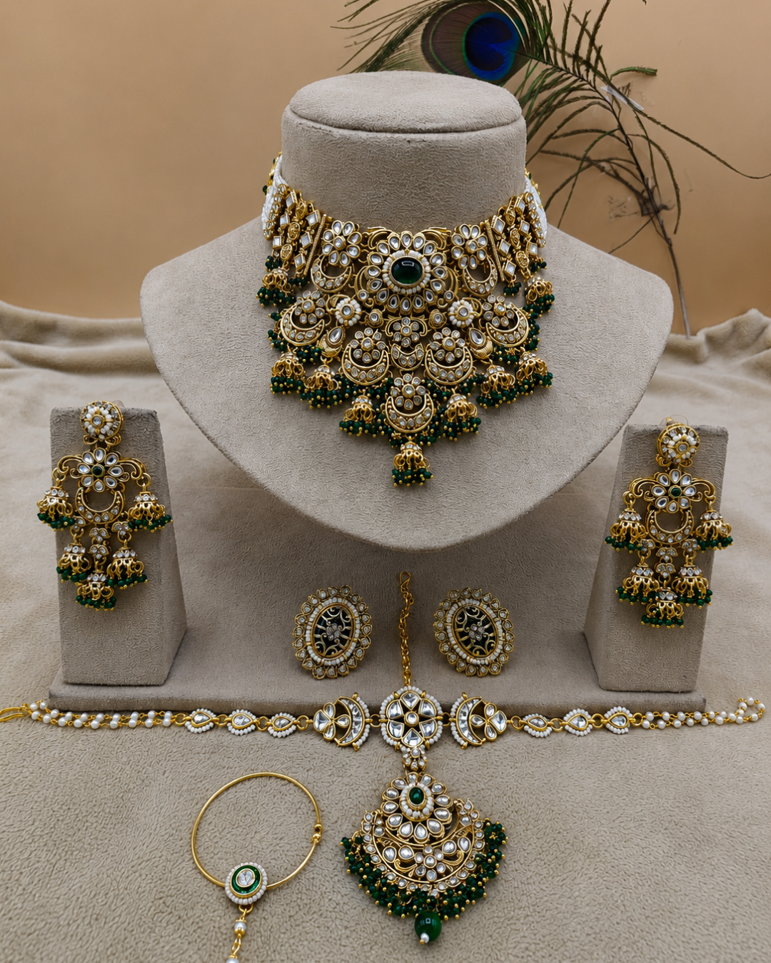 Traditional Emerald Green and White Polki Bridal Choker Necklace Set