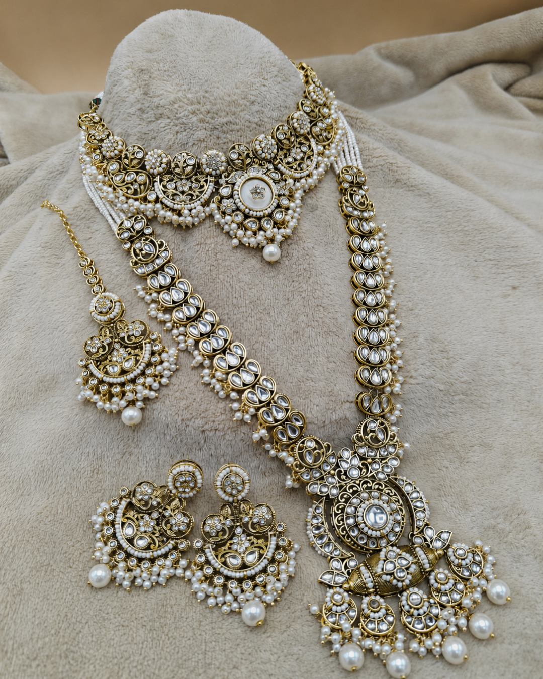 Noor Mahal Bridal Set
