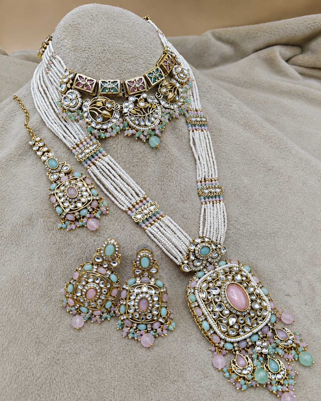 Gulnaar Royale Set