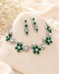 Emerald Blossom Pearl Necklace Set