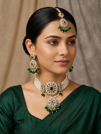 Emerald Green Kundan Pearl Necklace Set