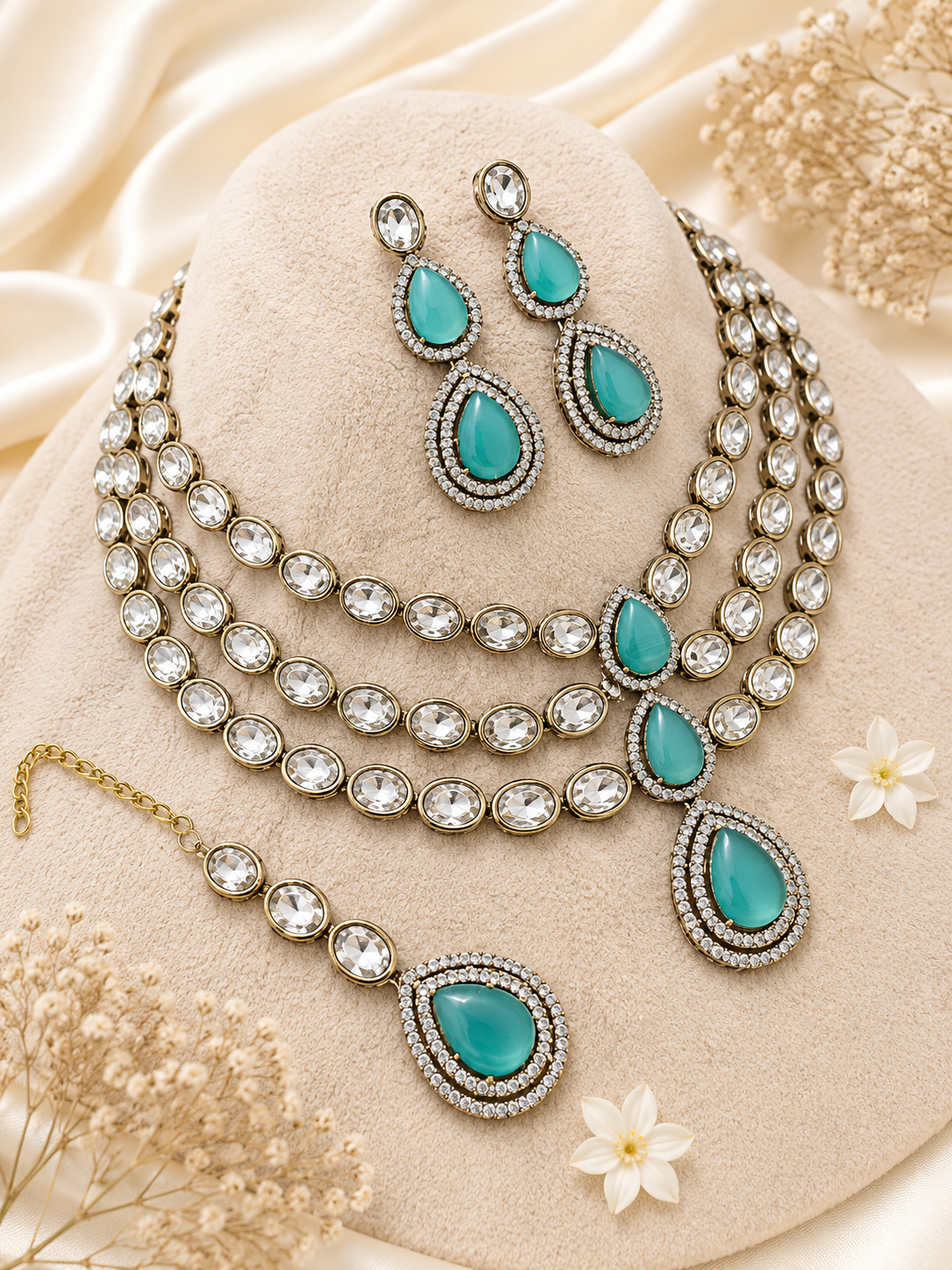 Aqua Royale Teardrop Crystal Set