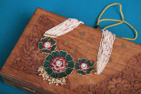 Alternative view of Floral Necklace