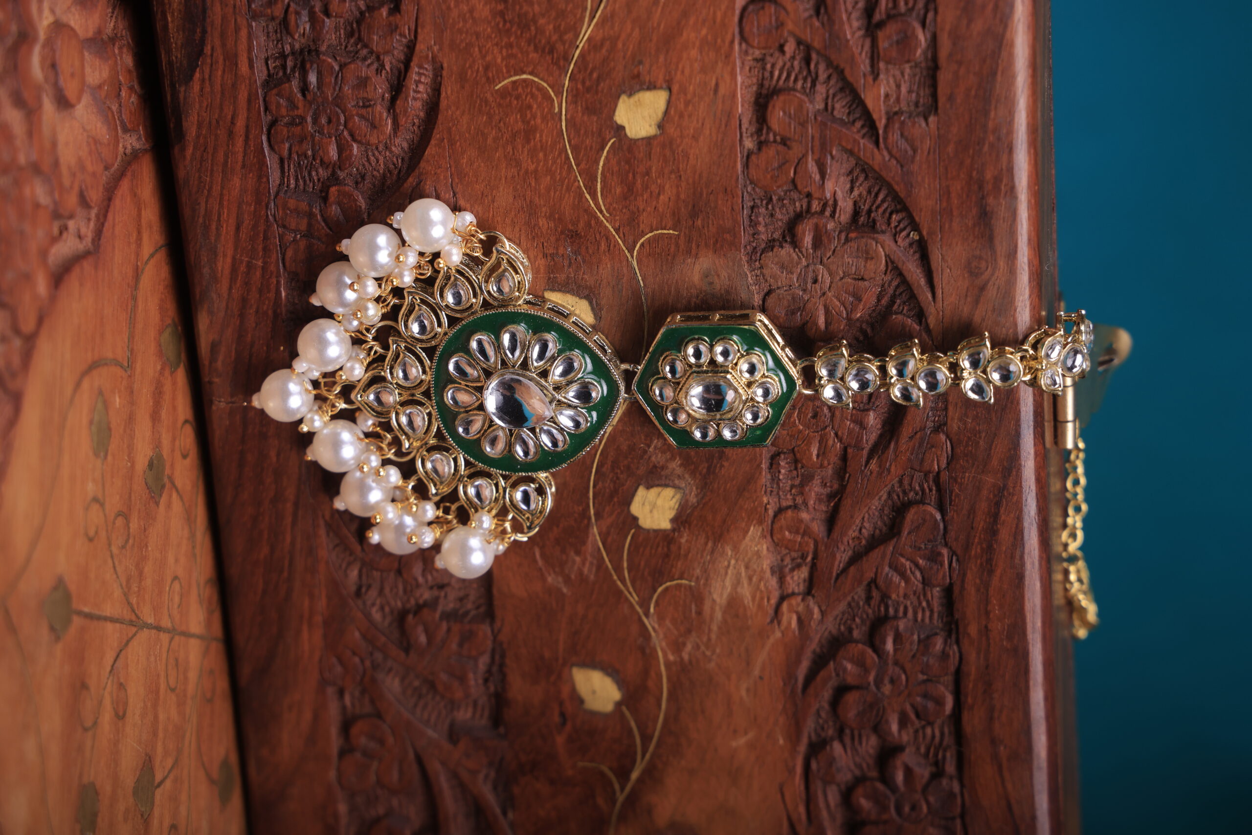 Emerald Bandhani - Image 4