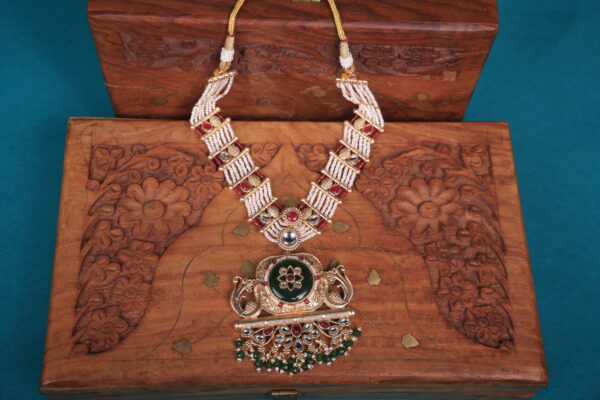 Alternative view of Aalishan