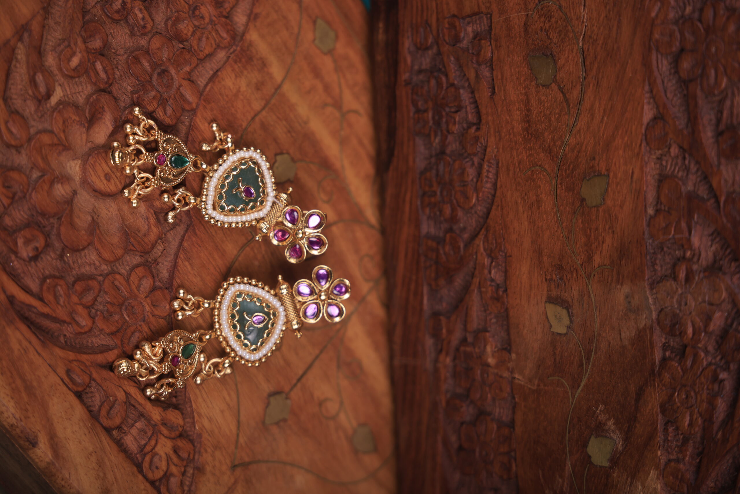 Rajwada Kati Necklace - Image 3