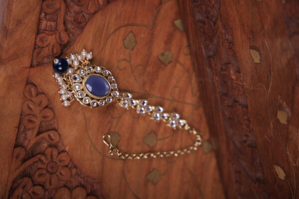 Alternative view of Muktavali