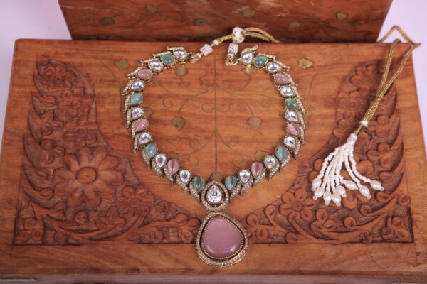 Alternative view of Golbahar Necklace