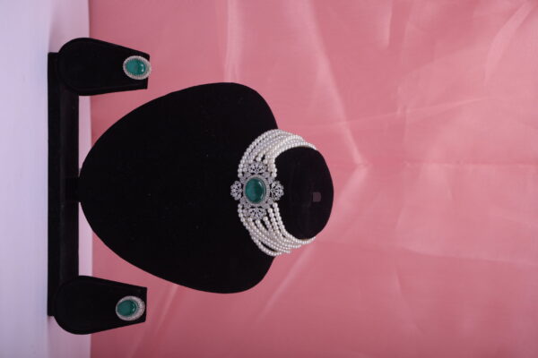 Emerald Pearl Elegance